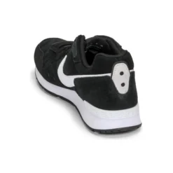 Nike VENTURE RUNNER SUEDE Couleur Noir / Blanc -i-run.fr shop 19008119 500 E