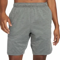 NIKE Yoga Dri-FIT Hommes Short Training | KELLER SPORTS [FR]