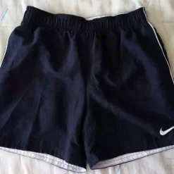 Short Marca Nike Talla Xl (157-170 Cm) Para Niño 13-15 Años