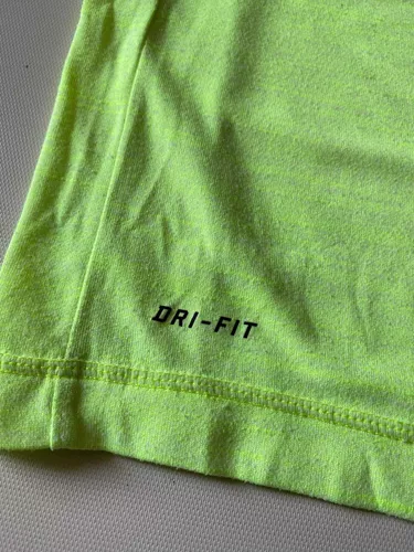 Playera Deportivo Marca Nike Niño Talla Young L 13-14 !!! 2 Playera Deportivo Marca Nike Niño Talla Young L 13-14 !!! – Image 2