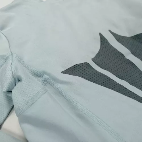 Playera Deportiva Para Niña, Marca Nike, Talla M (10-12) 4 Playera Deportiva Para Niña, Marca Nike, Talla M (10-12) – Image 4